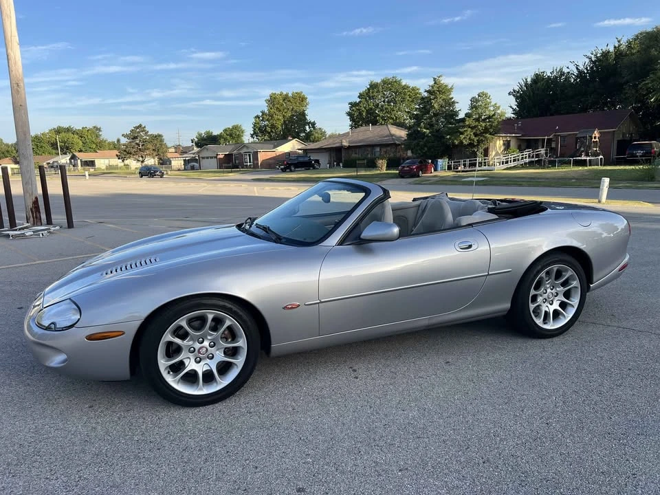 2000 Jaguar X100 XKR - Image 10 of 11