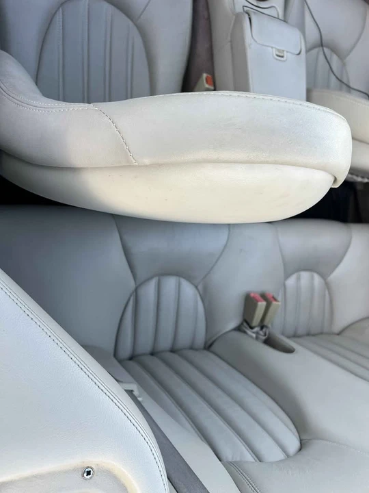 2000 Jaguar X100 XKR - Image 4 of 11
