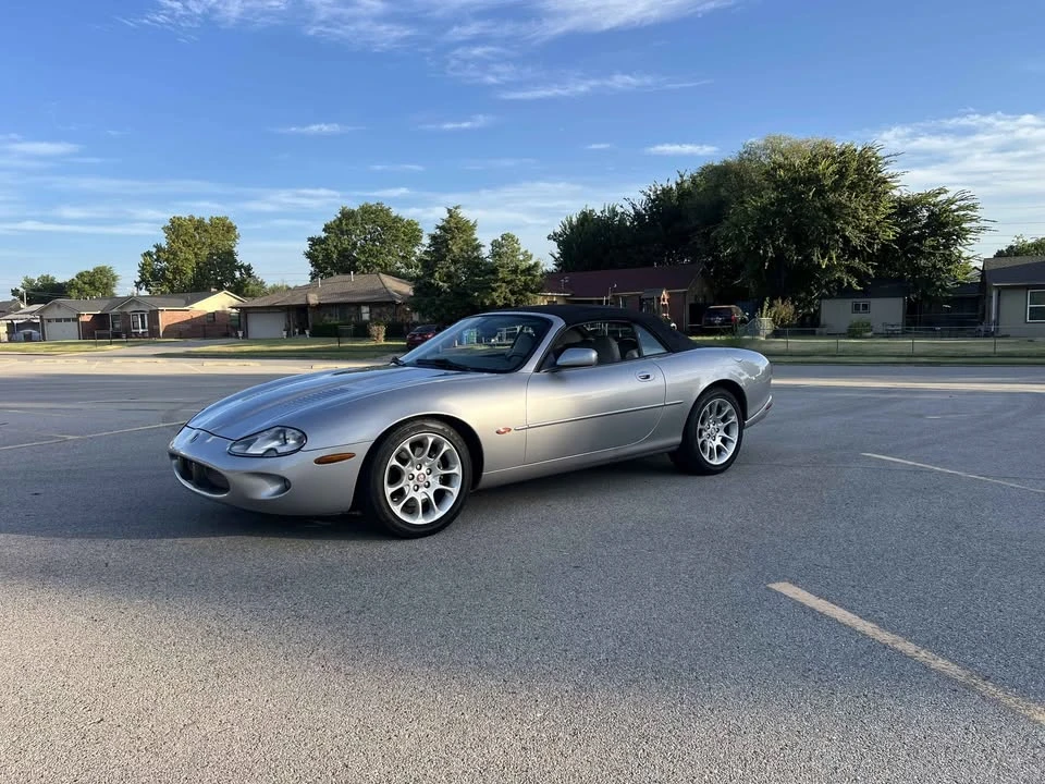 2000 Jaguar X100 XKR - Image 8 of 11