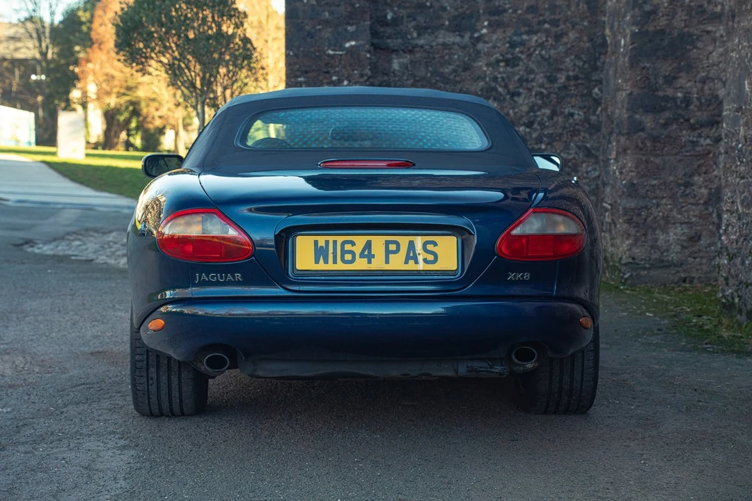 2000 Jaguar X100 XK8 - Image 13 of 30