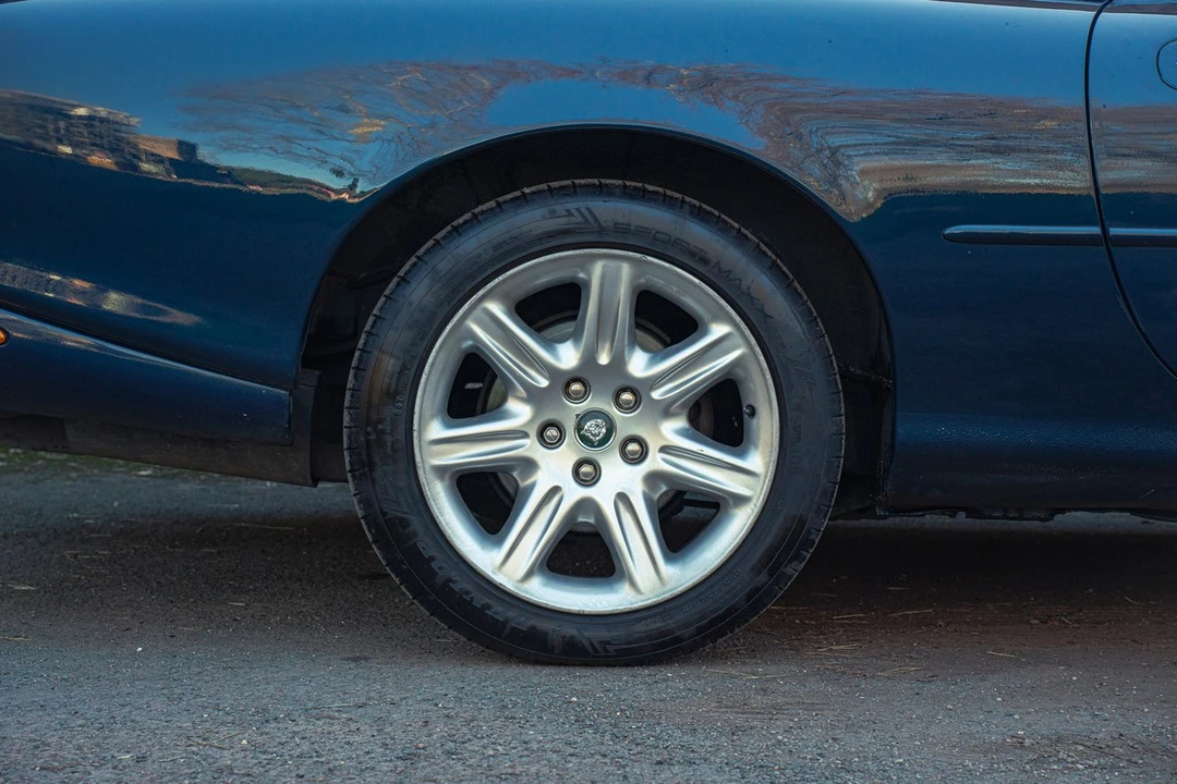2000 Jaguar X100 XK8 - Image 20 of 30