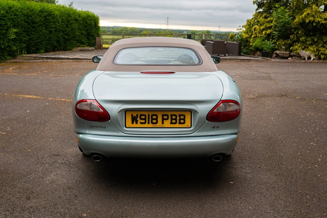 2000 Jaguar X100 XK8 - Image 13 of 30
