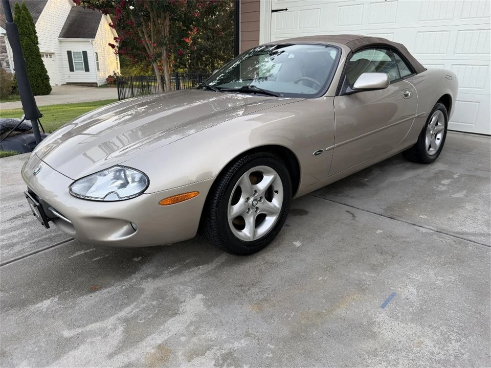 2000 Jaguar X100 XK8 - Image 4 of 31