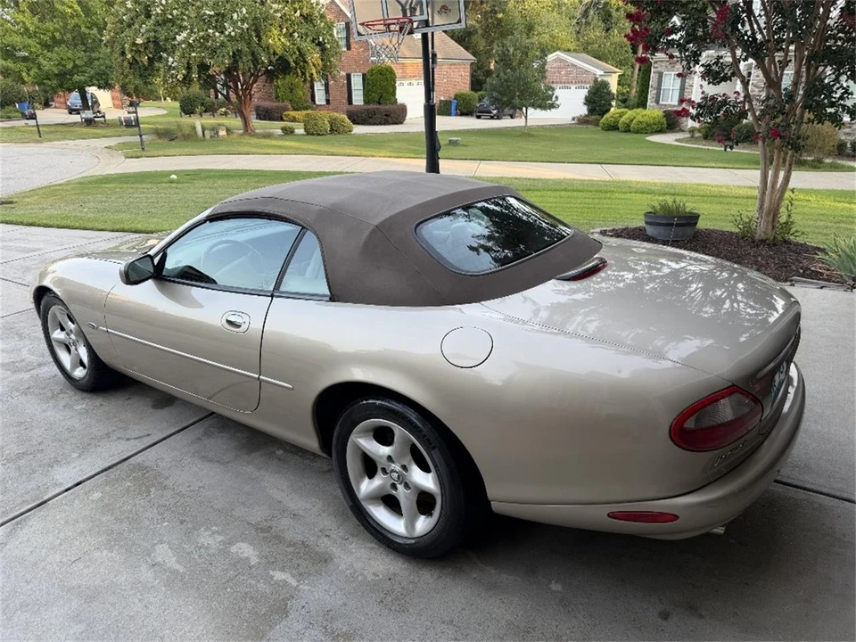 2000 Jaguar X100 XK8 - Image 5 of 31