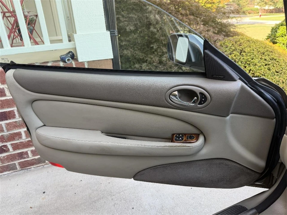 2000 Jaguar X100 XK8 - Image 8 of 31