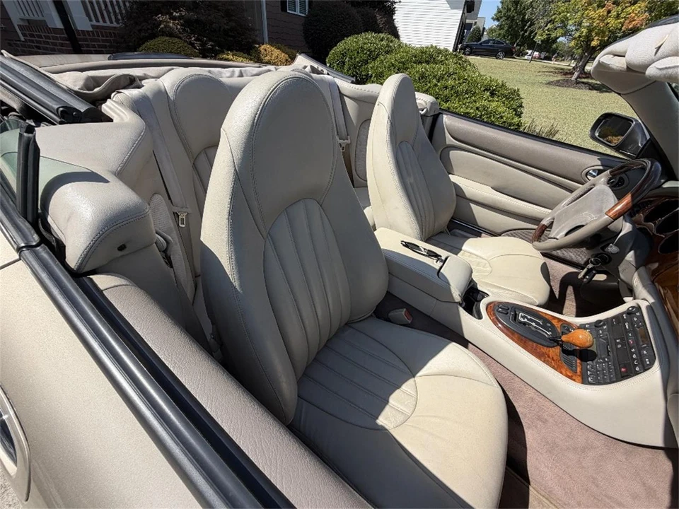 2000 Jaguar X100 XK8 - Image 21 of 31