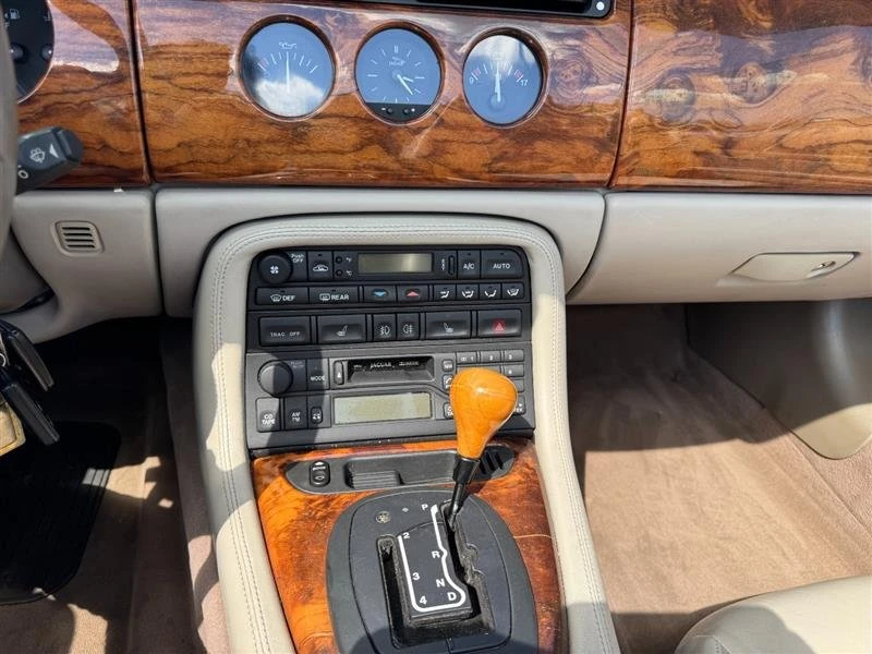 2000 Jaguar X100 XK8 - Image 11 of 14