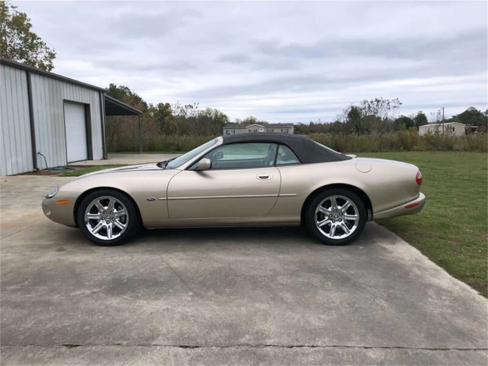 2000 Jaguar X100 XK8 - Image 4 of 11