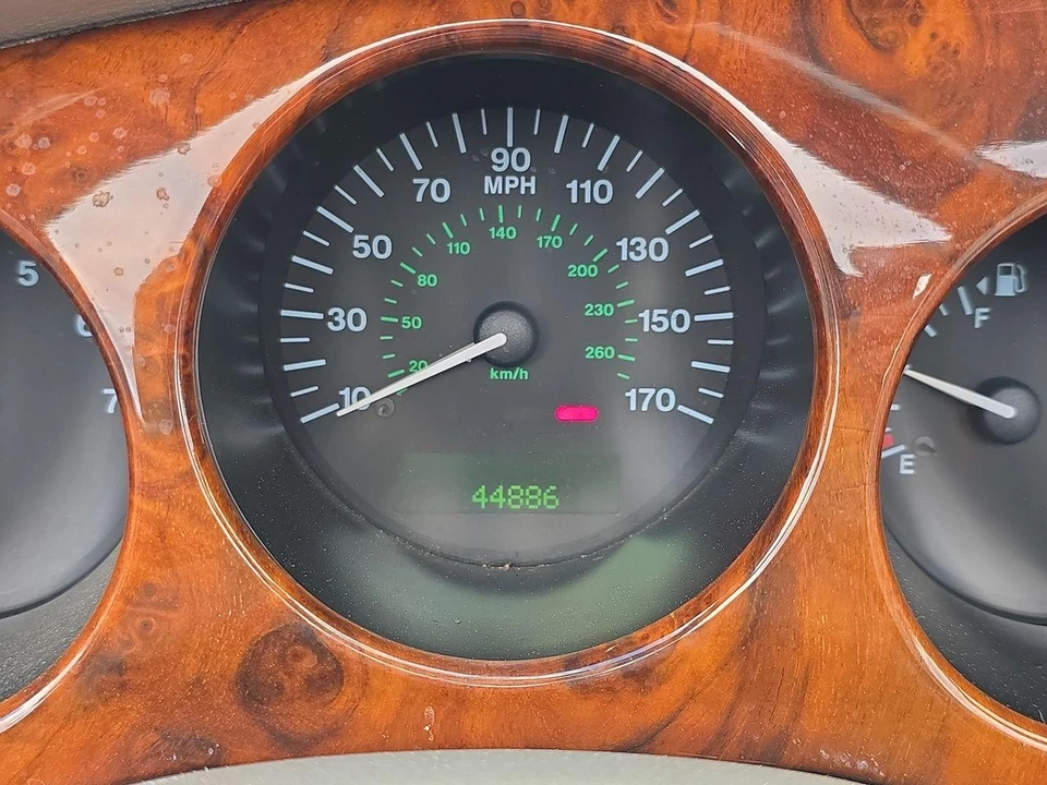 2000 Jaguar X100 XK8 - Image 11 of 31