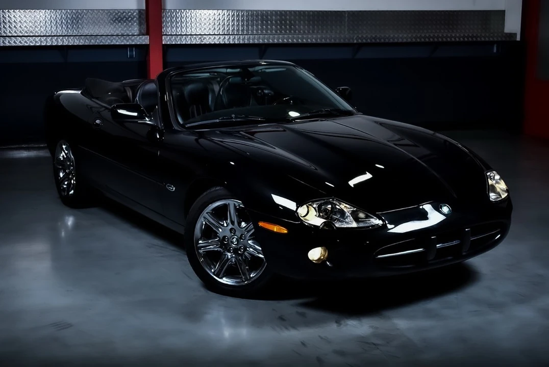 2000 Jaguar X100 XK8 - Image 10 of 30