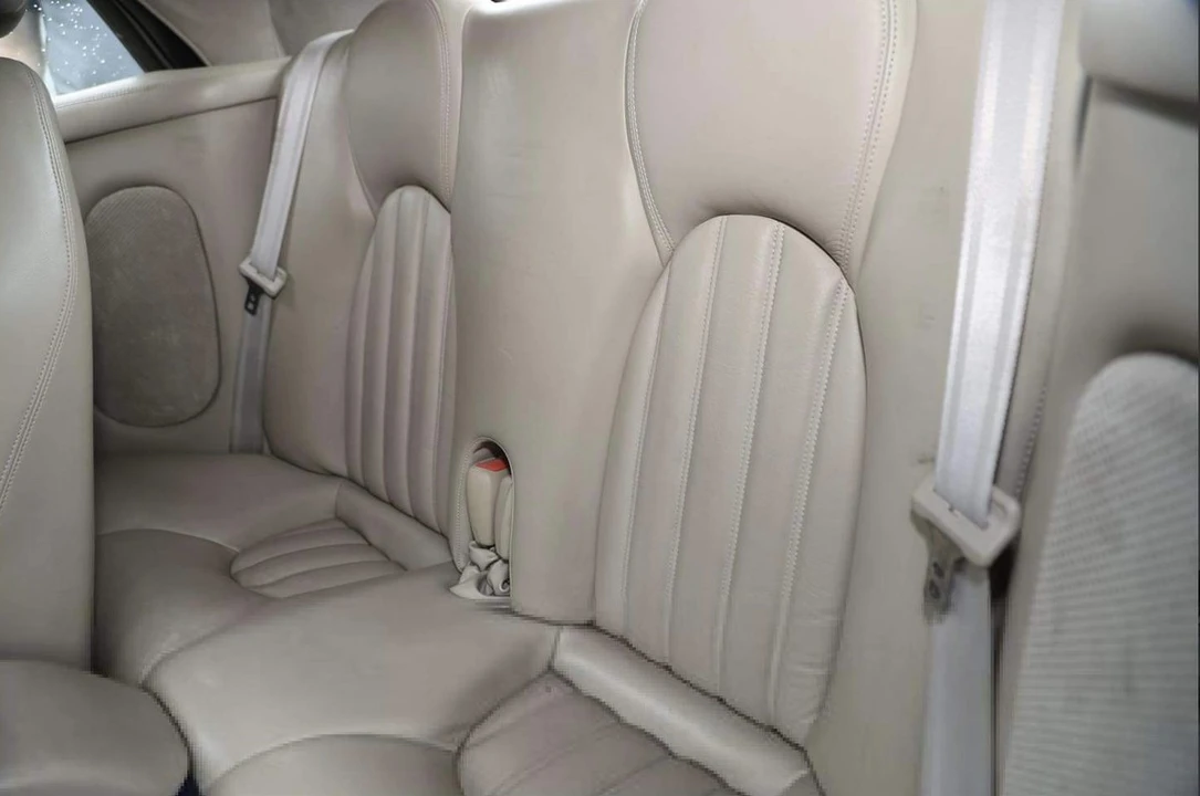 2000 Jaguar X100 XK8 - Image 20 of 30