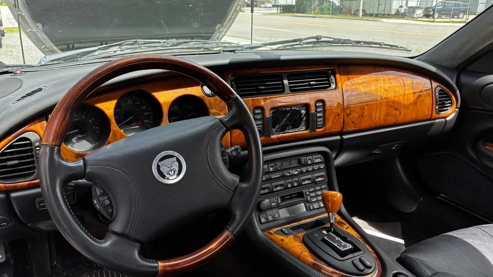 2000 Jaguar X100 XK8 - Image 5 of 5