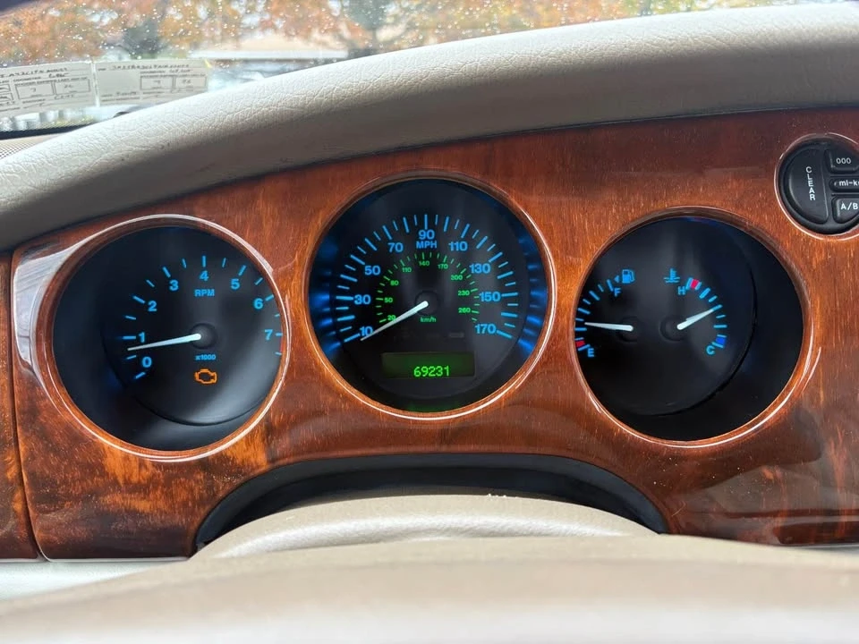 2000 Jaguar X100 XK8 - Image 7 of 8