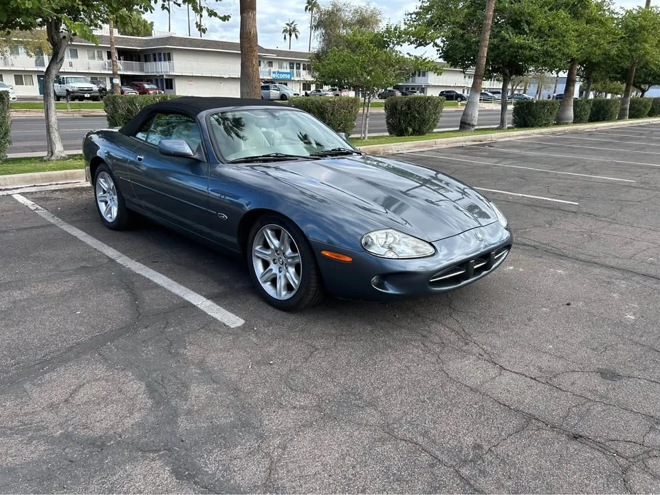 2000 Jaguar X100 XK8 - Image 6 of 18