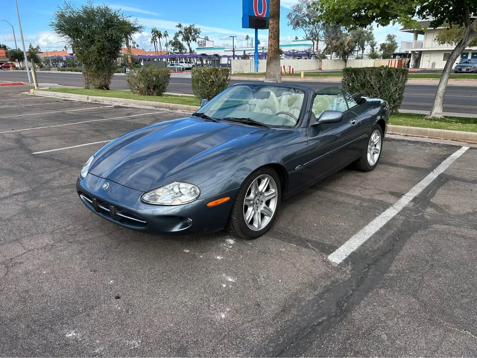 2000 Jaguar X100 XK8 - Image 2 of 18