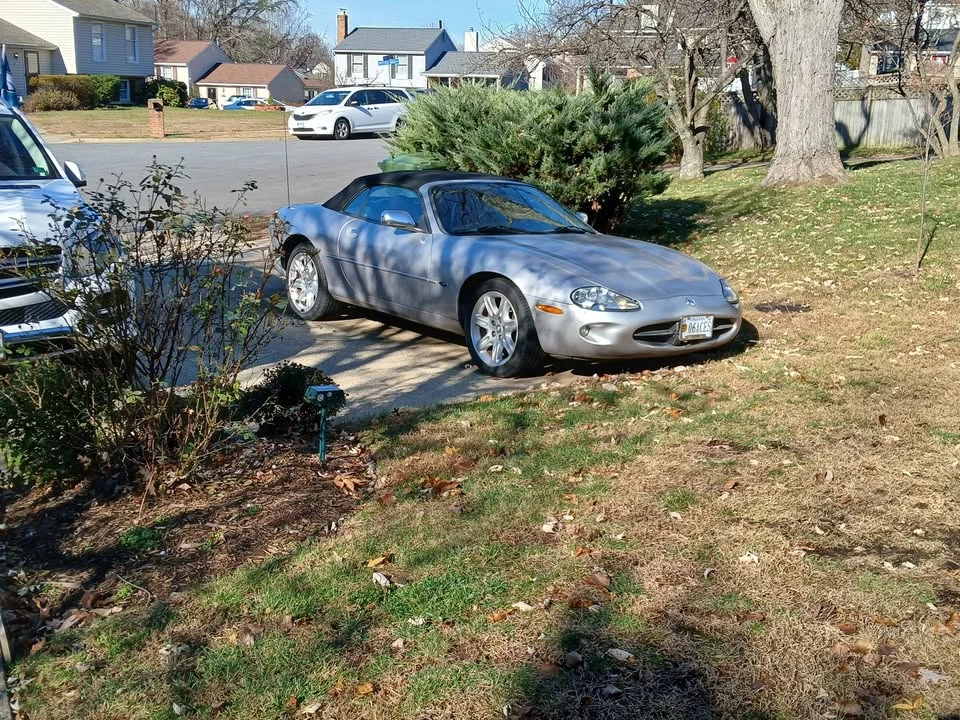 2000 Jaguar X100 XK8 - Image 5 of 6