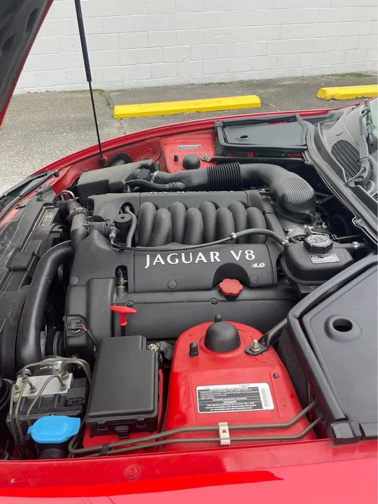 2000 Jaguar X100 XK8 - Image 12 of 13
