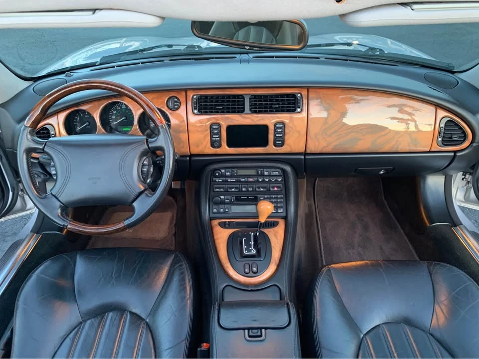2000 Jaguar X100 XK8 - Image 15 of 18