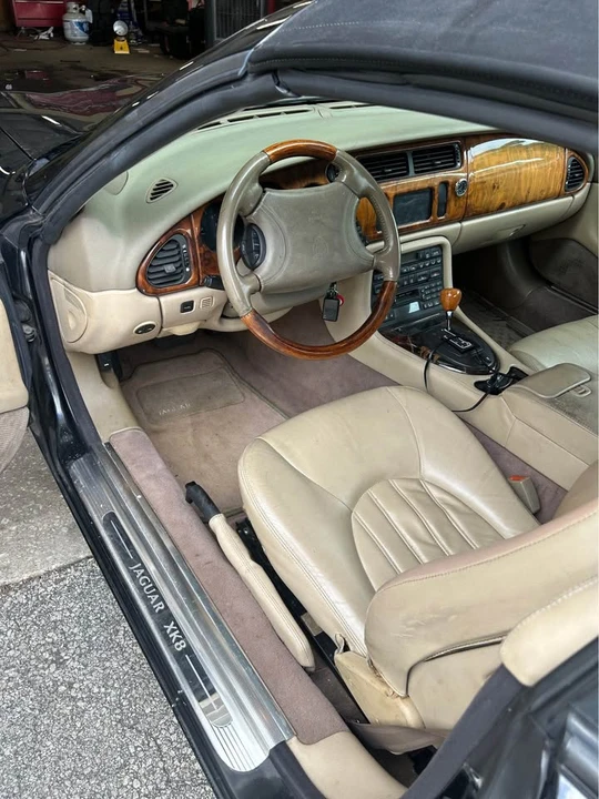 2000 Jaguar X100 XK8 - Image 3 of 8