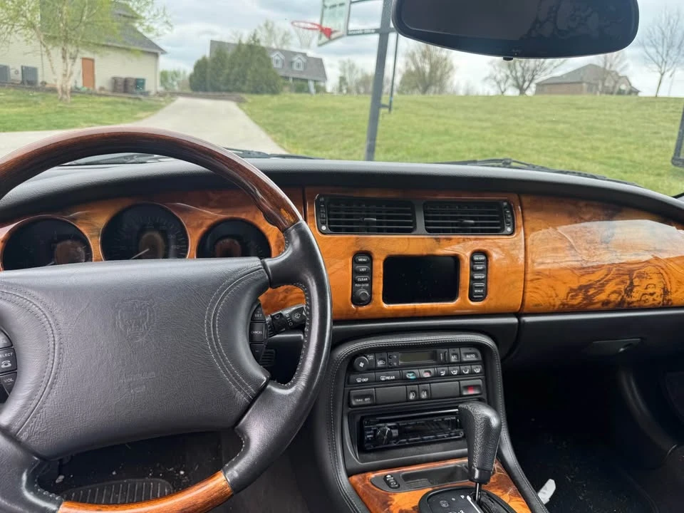 2000 Jaguar X100 XK8 - Image 6 of 9