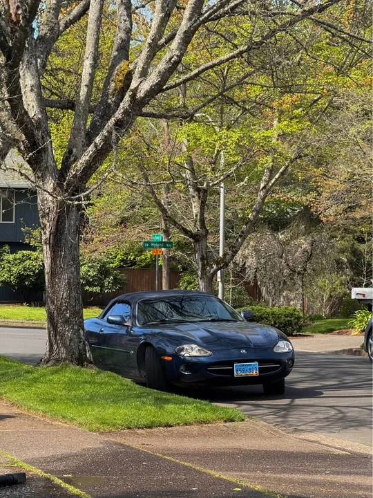 2000 Jaguar X100 XK8 - Image 4 of 8