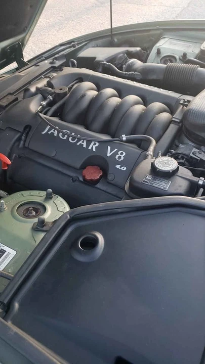 2000 Jaguar X100 XK8 - Image 10 of 10