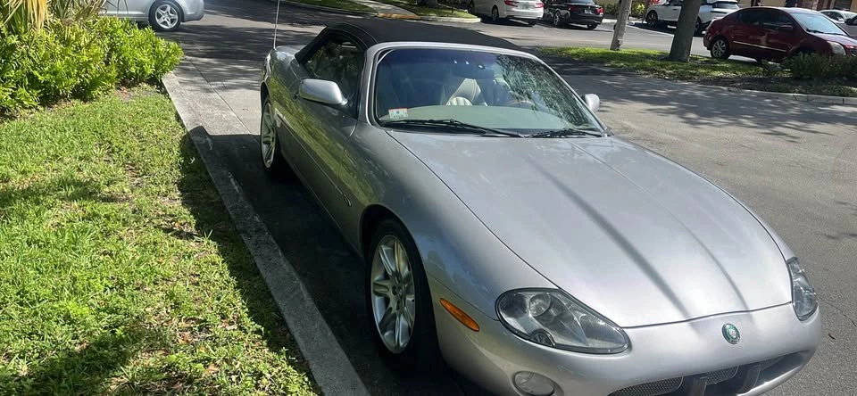 2000 Jaguar X100 XK8 - Image 3 of 8