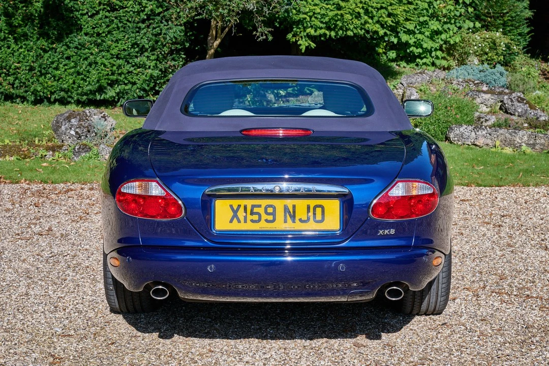 2000 Jaguar X100 XK8 - Image 22 of 30