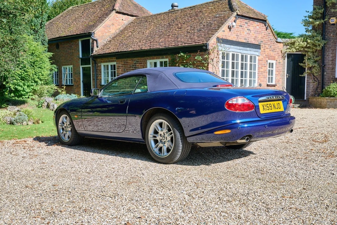 2000 Jaguar X100 XK8 - Image 29 of 30