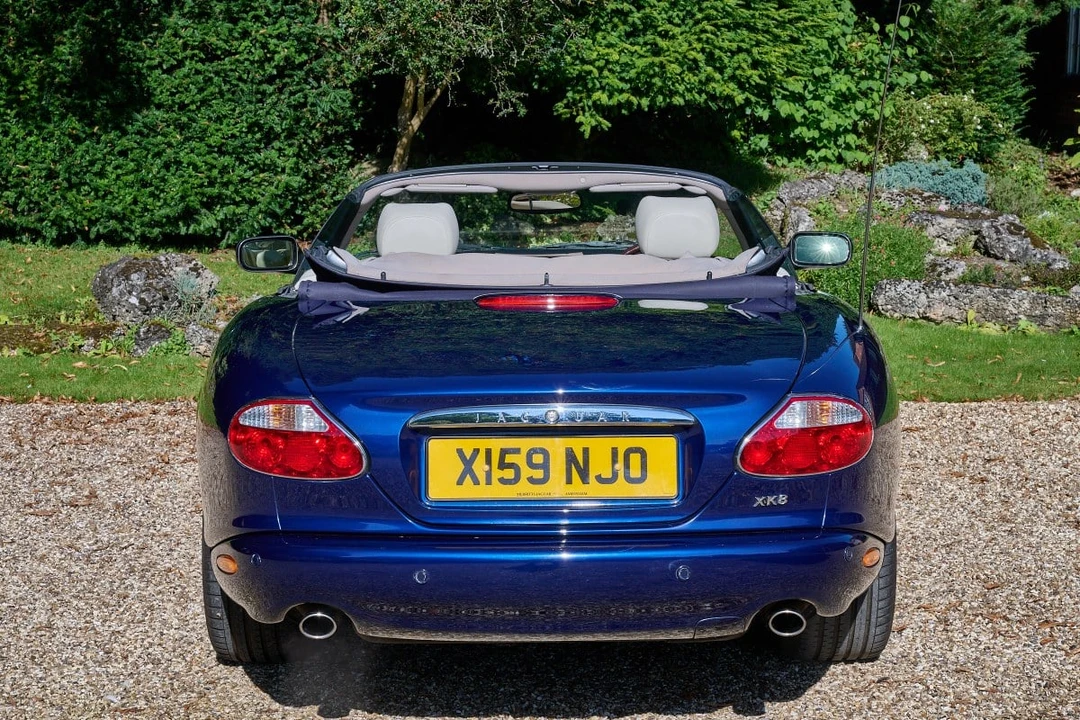 2000 Jaguar X100 XK8 - Image 3 of 30