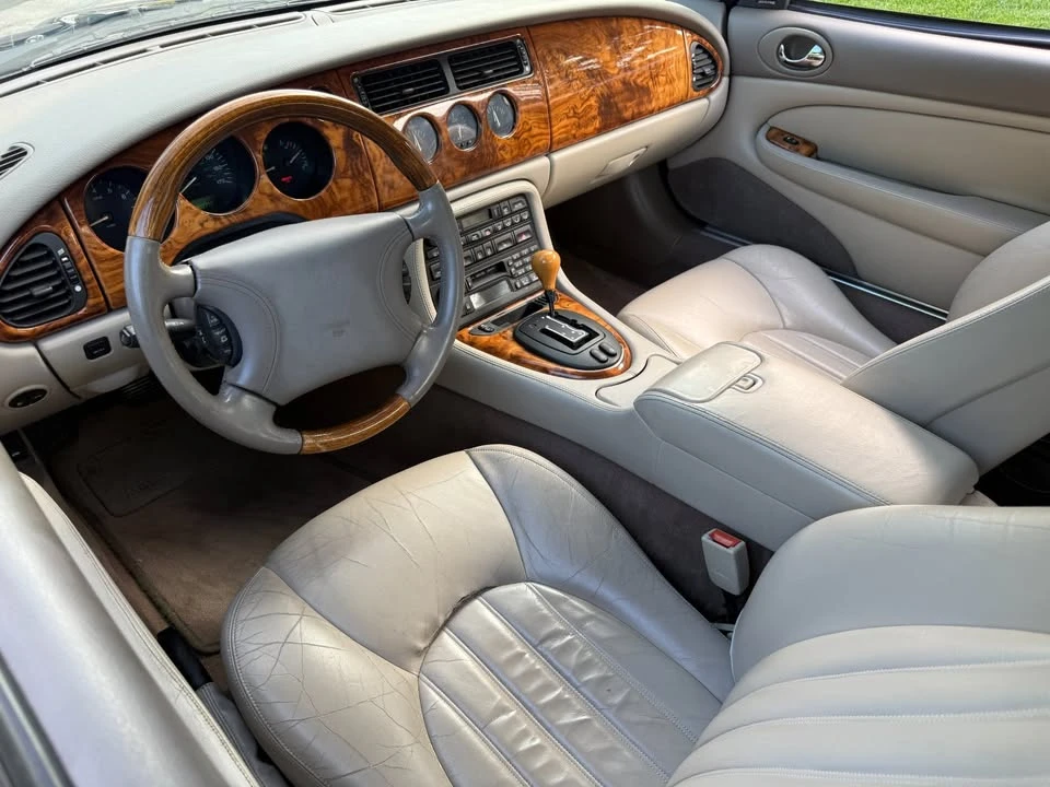 2000 Jaguar X100 XK8 - Image 15 of 16
