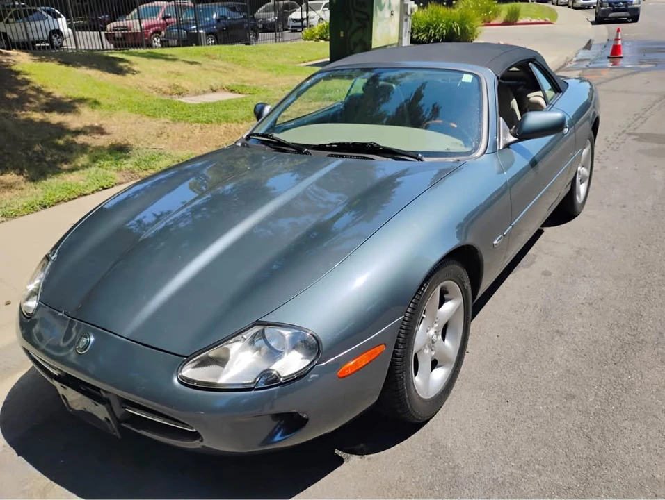 2000 Jaguar X100 XK8 - Image 8 of 16