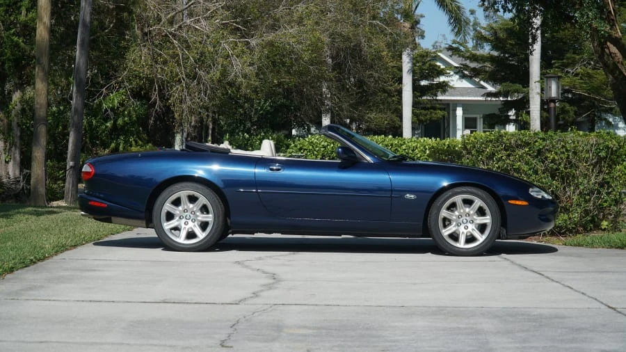 2000 Jaguar X100 XK8 - Image 2 of 14