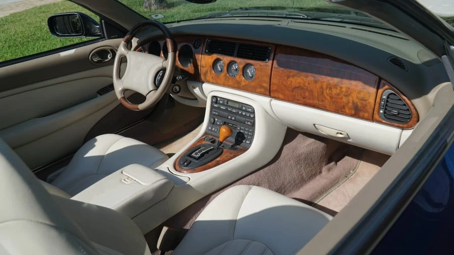 2000 Jaguar X100 XK8 - Image 11 of 14