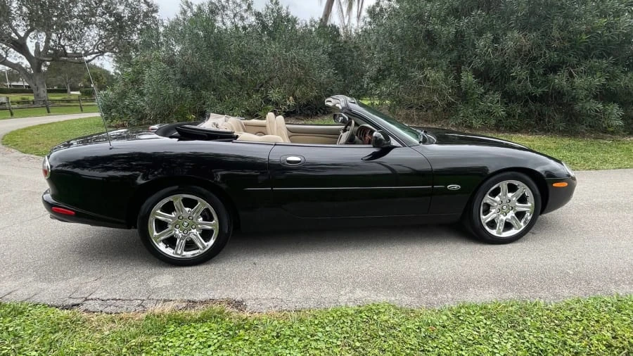 2000 Jaguar X100 XK8 - Image 10 of 18