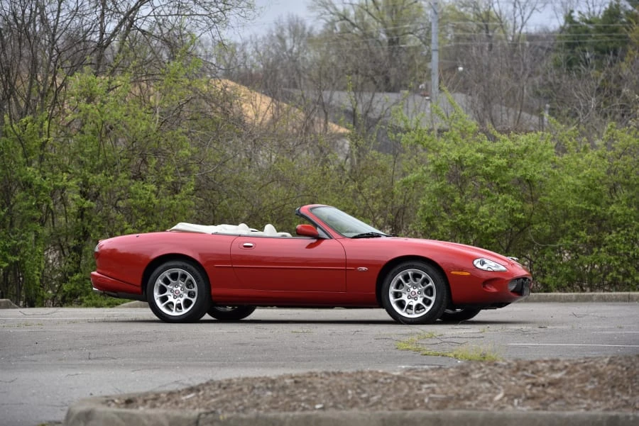 2000 Jaguar X100 XK8 - Image 17 of 28