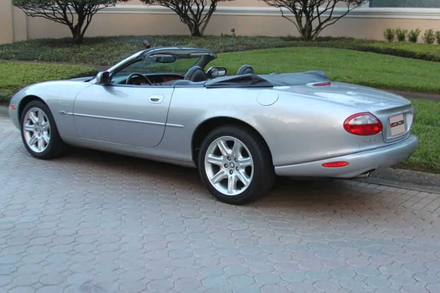 2000 Jaguar X100 XK8 - Image 2 of 7