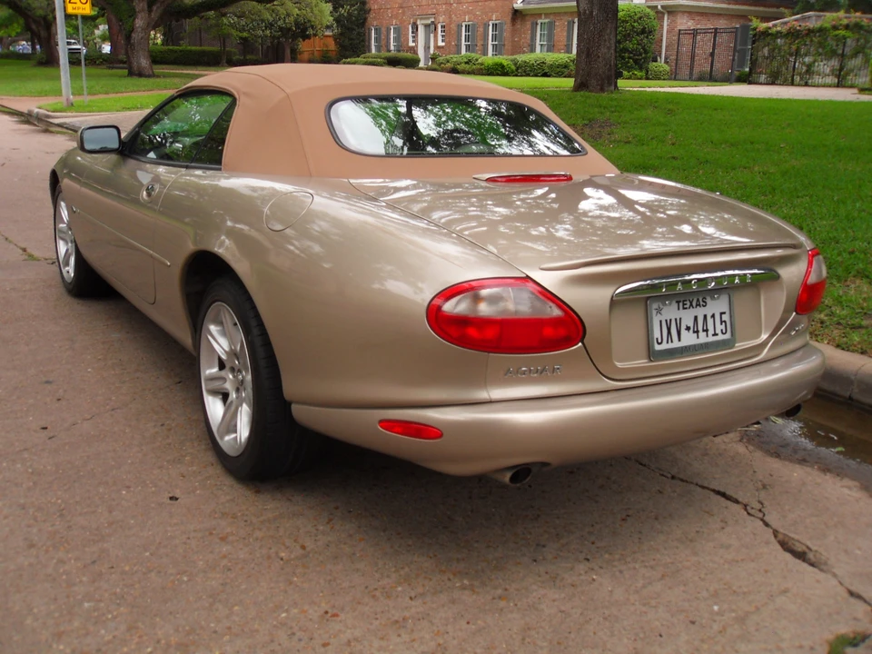 2000 Jaguar X100 XK8 - Image 5 of 31