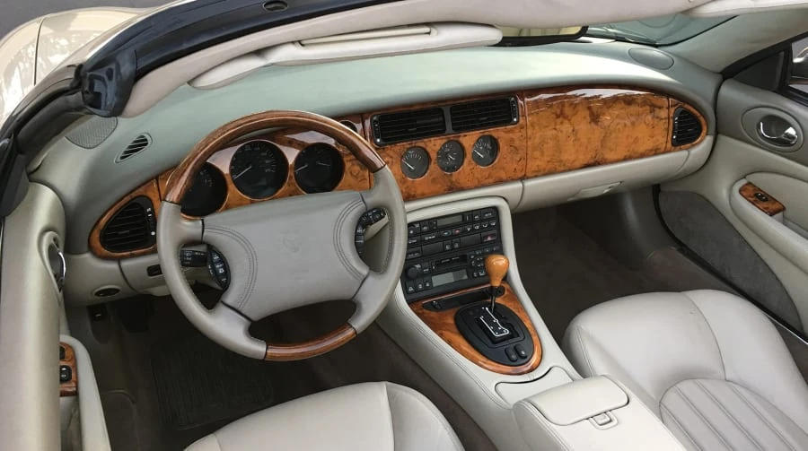 2000 Jaguar X100 XK8 - Image 4 of 11