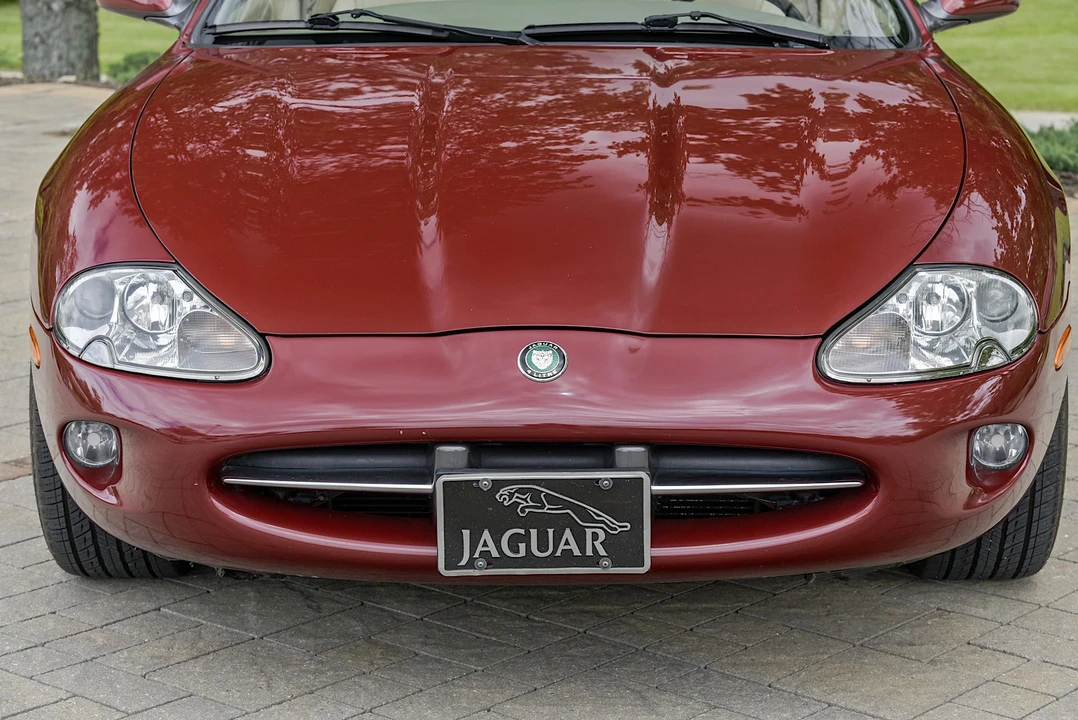 2000 Jaguar X100 XK8 - Image 17 of 31