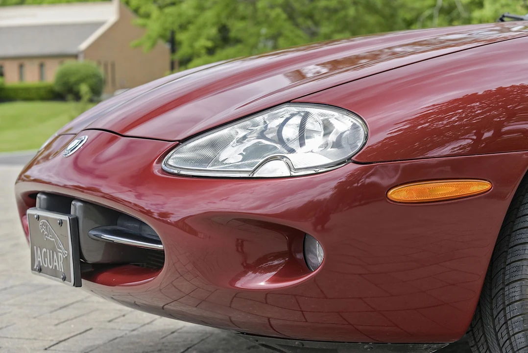 2000 Jaguar X100 XK8 - Image 27 of 31