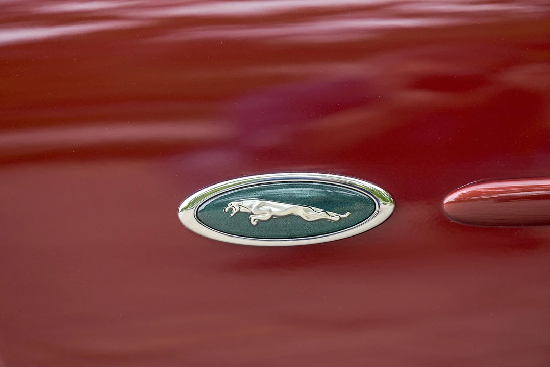 2000 Jaguar X100 XK8 - Image 29 of 31