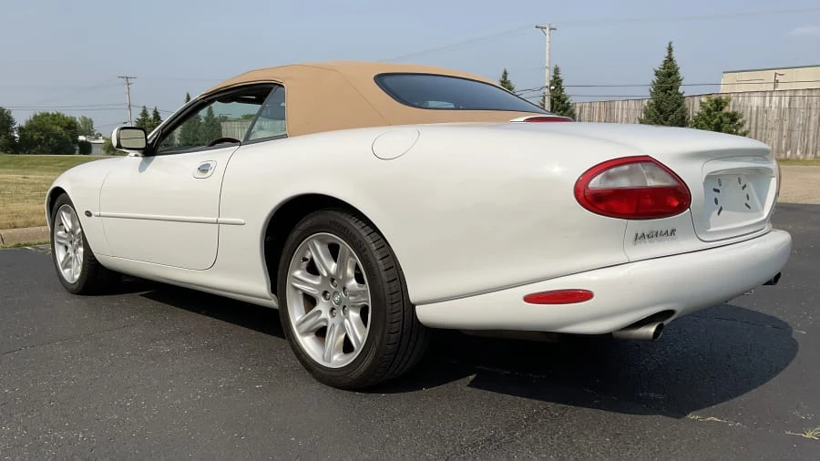 2000 Jaguar X100 XK8 - Image 6 of 12