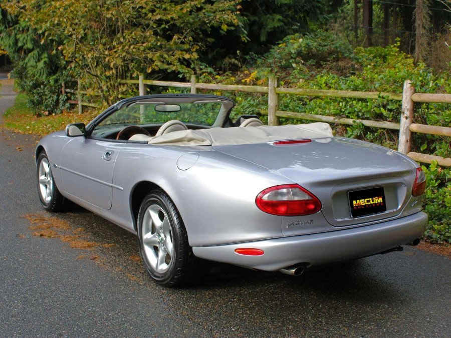 2000 Jaguar X100 XK8 - Image 3 of 6