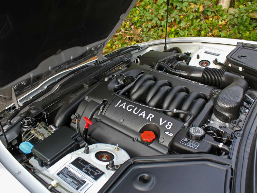 2000 Jaguar X100 XK8 - Image 6 of 6