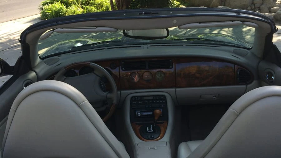 2000 Jaguar X100 XK8 - Image 6 of 8