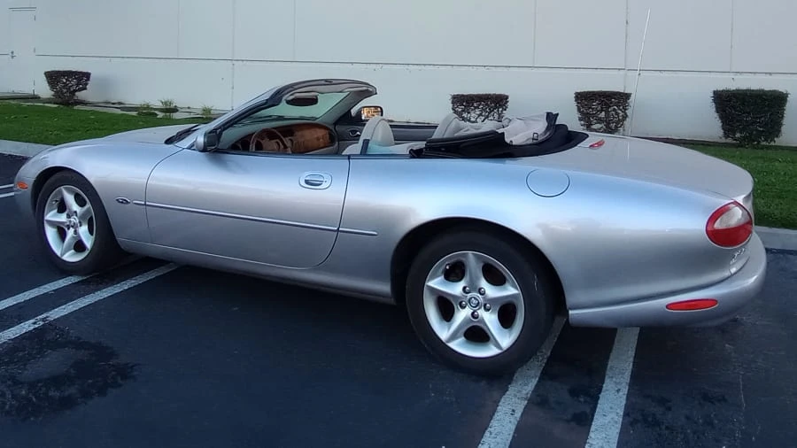 2000 Jaguar X100 XK8 - Image 9 of 17