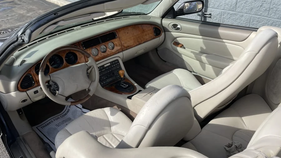 2000 Jaguar X100 XK8 - Image 3 of 14