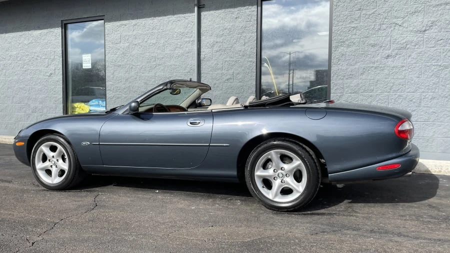 2000 Jaguar X100 XK8 - Image 10 of 14