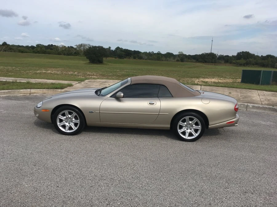 2000 Jaguar X100 XK8 - Image 2 of 7